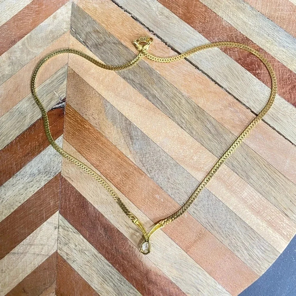 Vintage - Goldtone Teardrop Diamond Crystal Necklace - Picture 5 of 6
